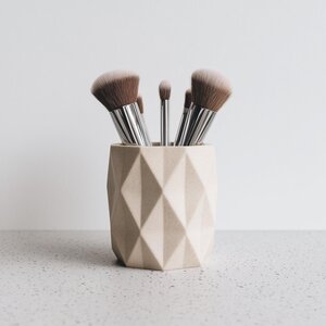 3D Printed Faceted Brush and Pen Holder